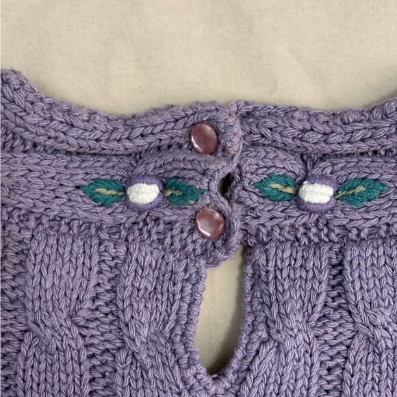 Herman Geist Vintage Women’s Embroidered Purple Cable Knit Sweater Size Medium - Picture 6 of 8